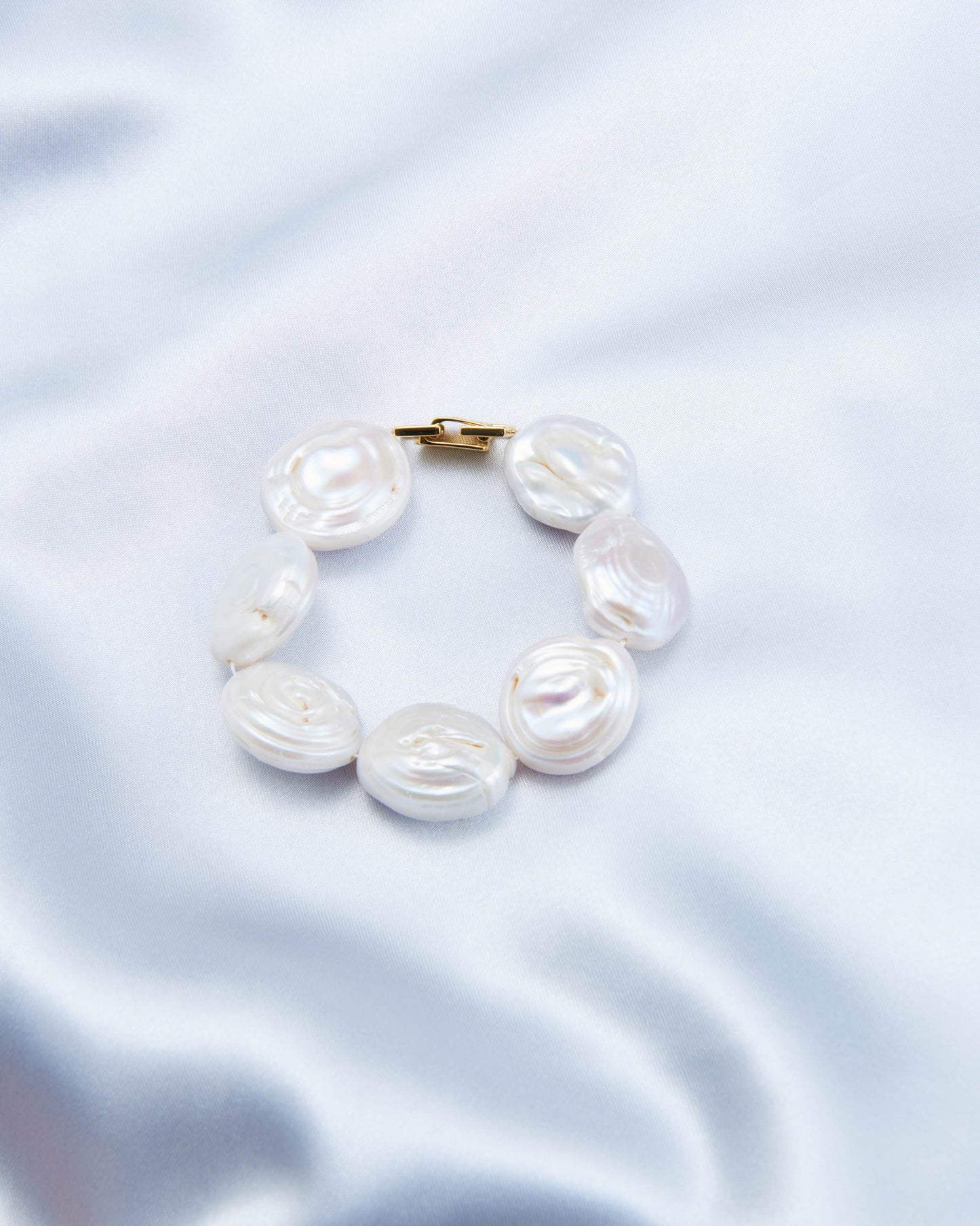 Roman Elegance Baroque Pearl Bracelet